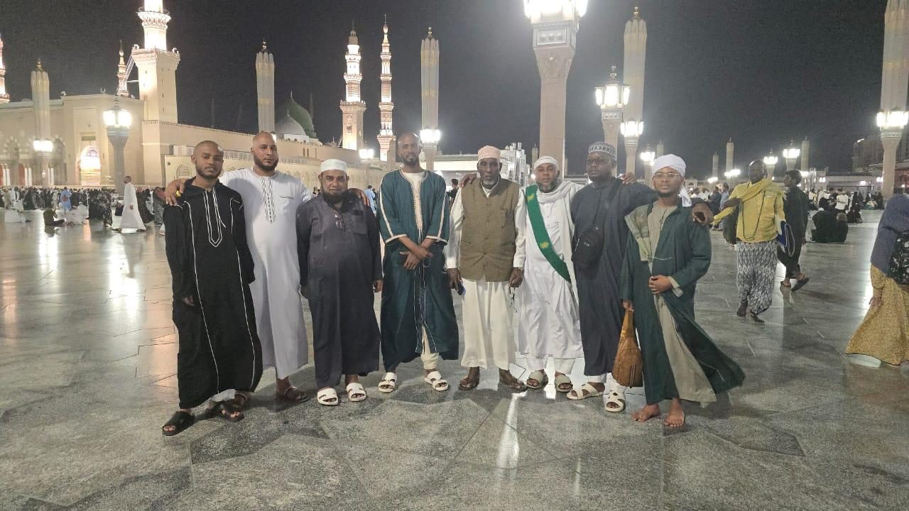 Masjid Nabawi Courtyard